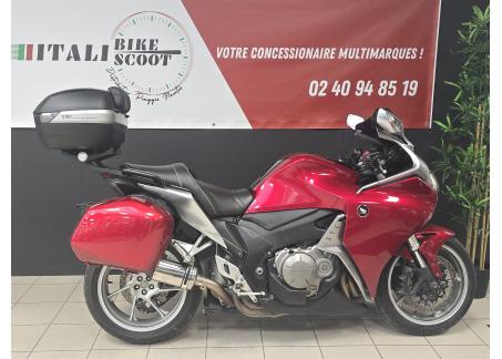 HONDA VFR 1200 F