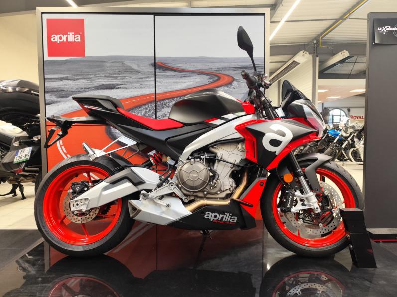 * PROMO DE NOËL* APRILIA TUONO 660