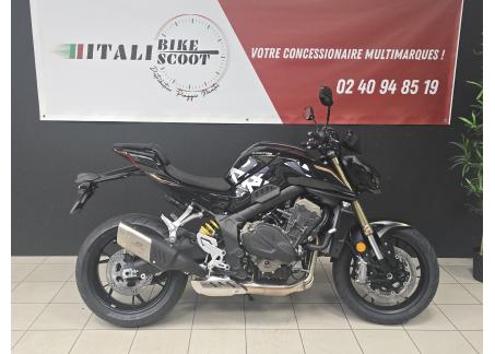 QJ MOTOR SRK 800 Dark 